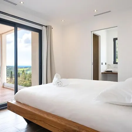 Splendide De Luxe, Vue Et Montagne