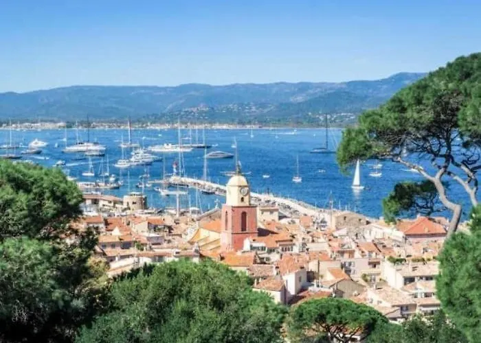 Splendide De Luxe, Vue Et Montagne